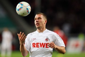 开云体育世界杯-拉梅洛表现堪称教科书，热火爆冷新疆队，当野路子撕碎精密图纸