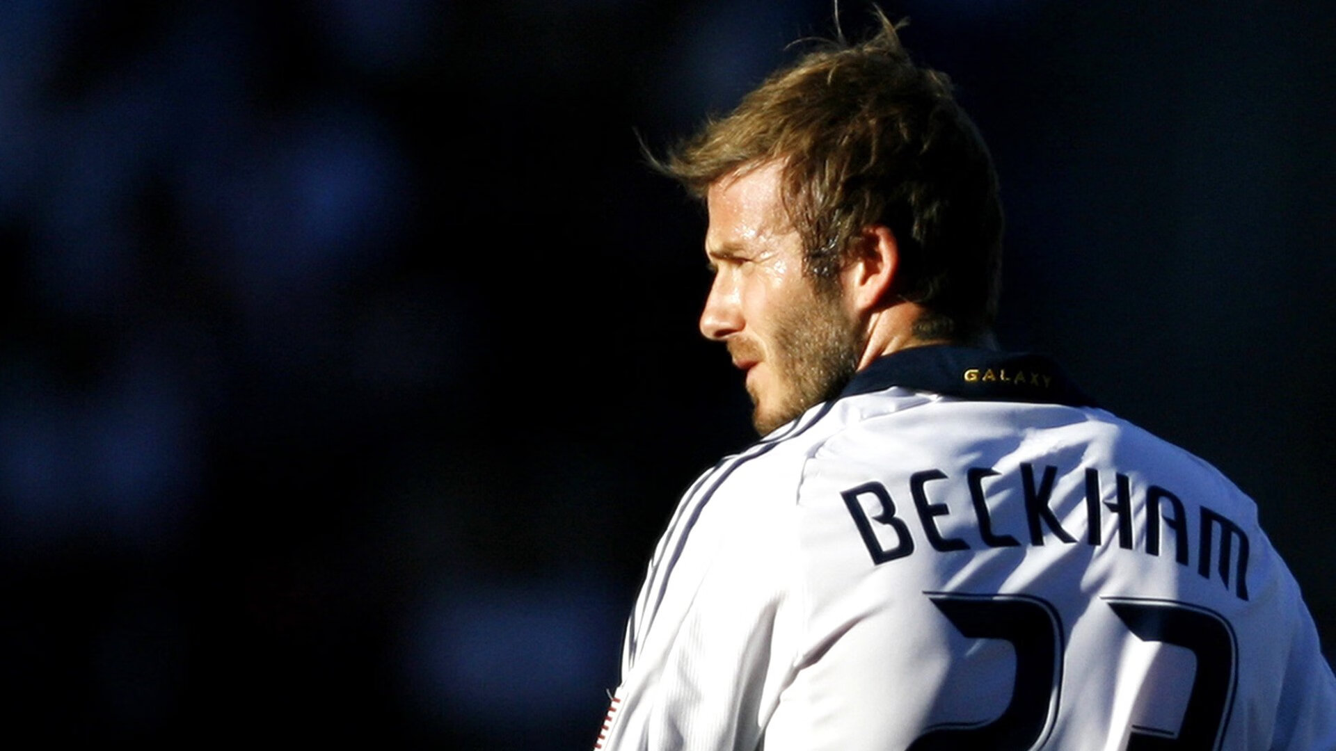 太阳收割深圳队，当篮球成为城市精神的炼金术