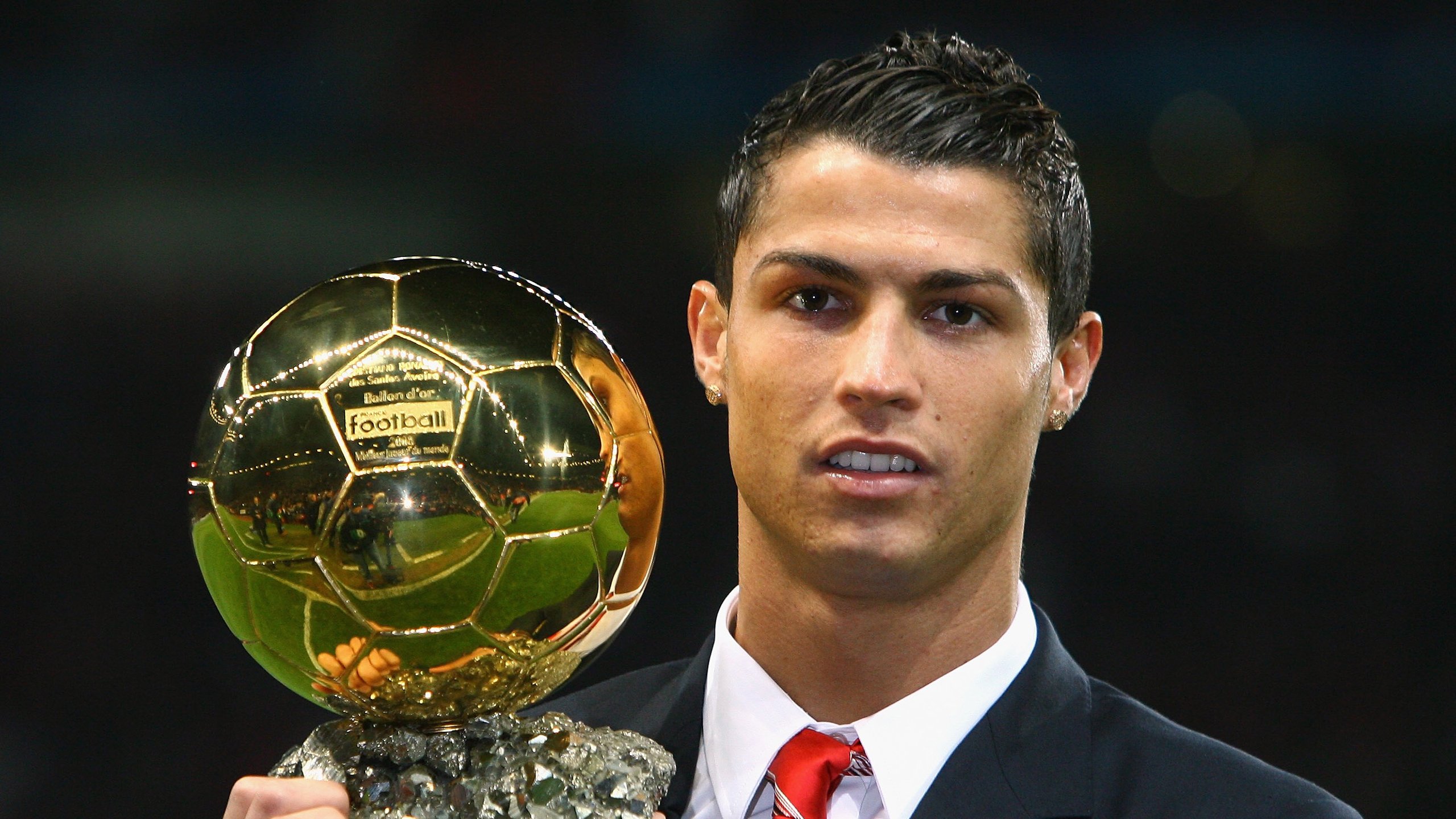 范弗利特惊艳四座！雄鹿对阵公牛，他如何用平凡定义伟大？