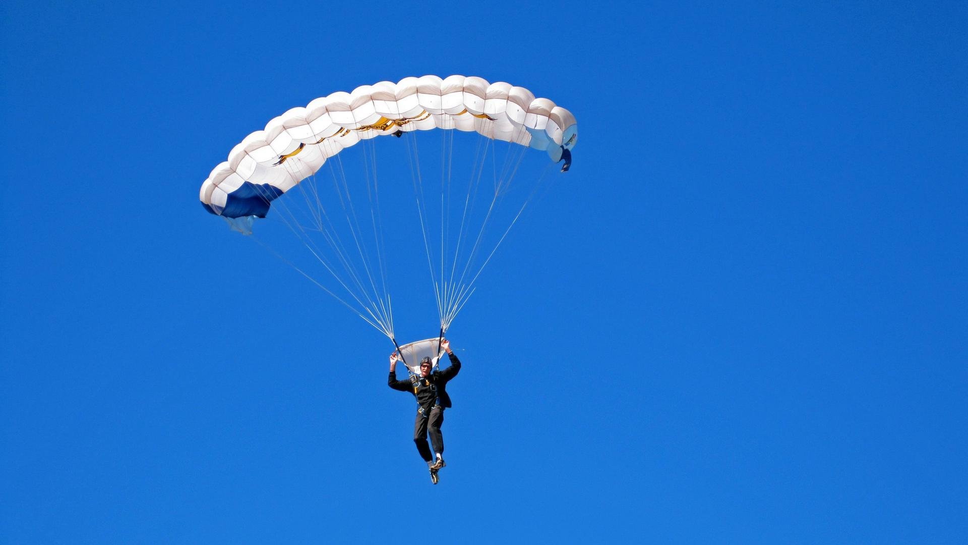 穆勒用实力证明自己，新西兰加时鏖战终破爱尔兰铁壁