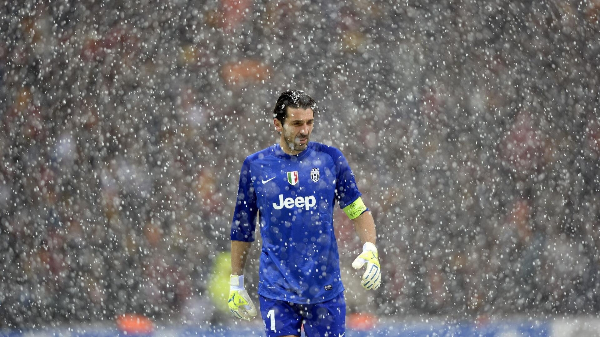 特奥一锤定音，当厄瓜多尔足球的翅膀掠过智利铜墙